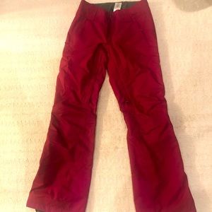 Women’s Patagonia Dark pink ski pants size XS